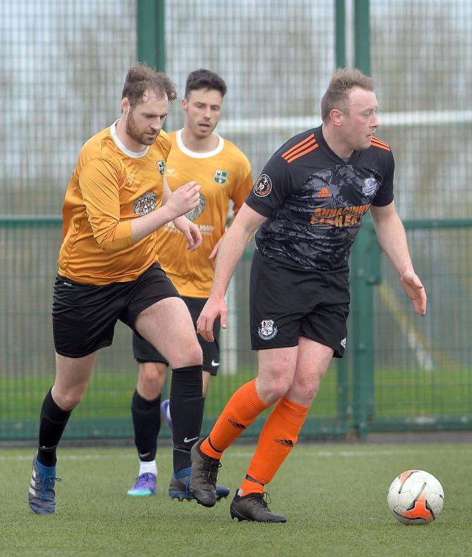 Newmills beat Caledon in nine-goal thriller