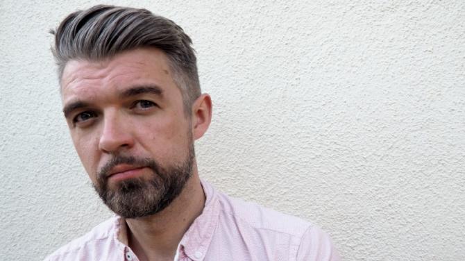 Cookstown poet a Queen's Professor